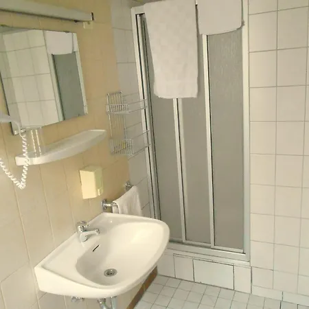 Pensjonat Andernacher Hof 3*